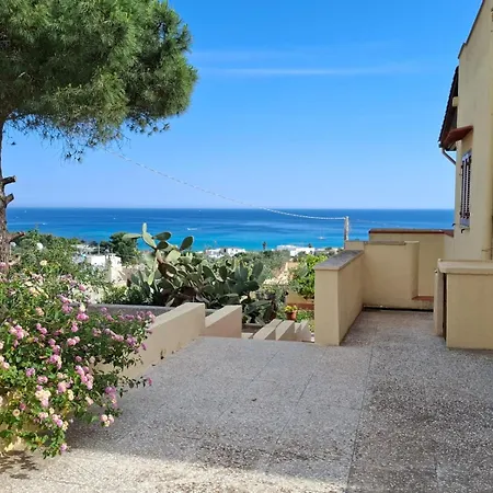Piccola Dimora Con Splendida Vista Mare بيت للعطل